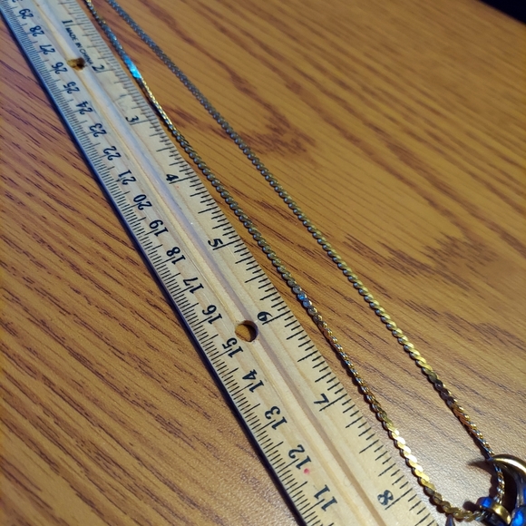 Necklace with Bull Pendant/ Goldtone/ 17" Chain/ 1.25" Pendant. - Picture 5 of 8